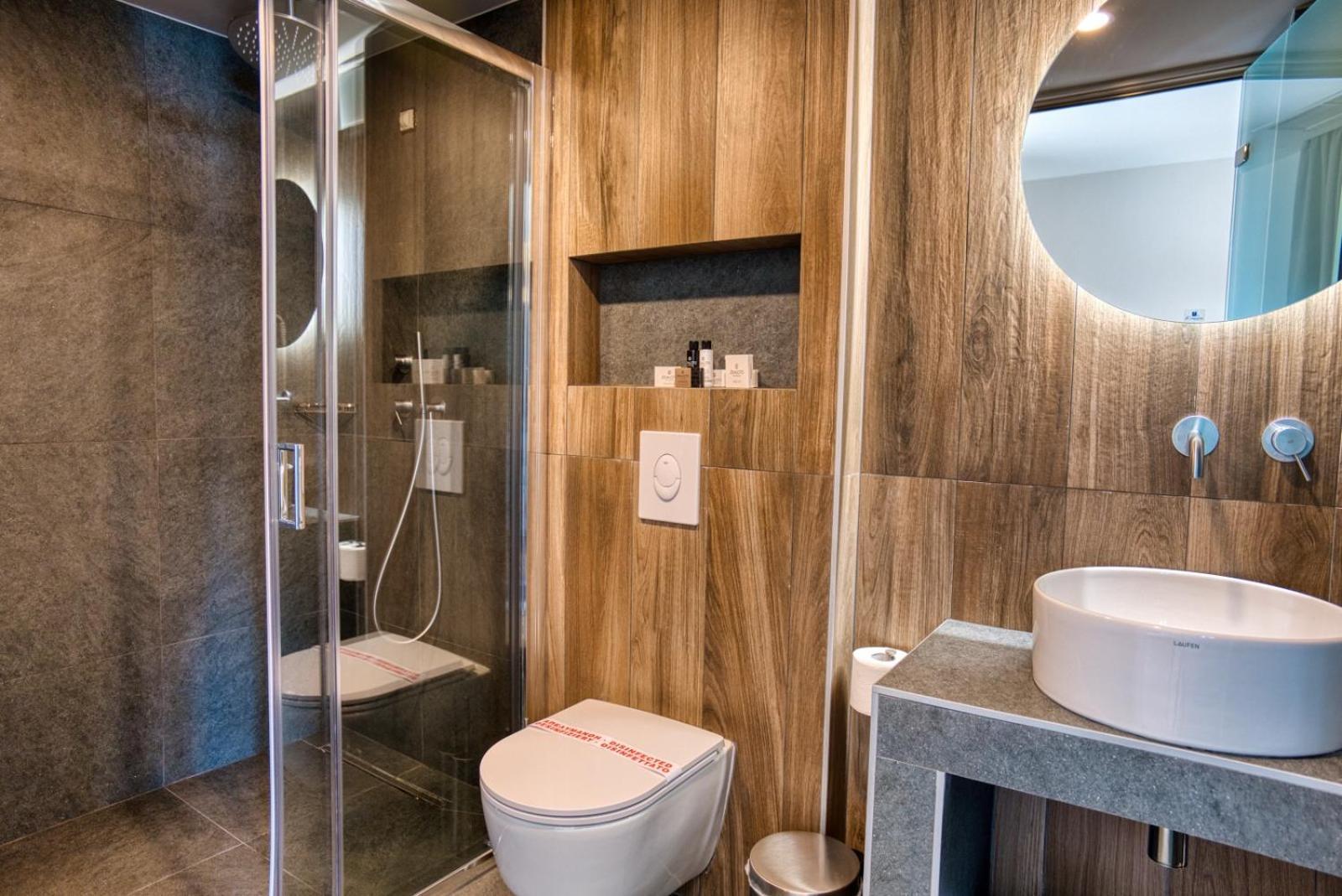 Wellnest Hotel Atina Dış mekan fotoğraf
