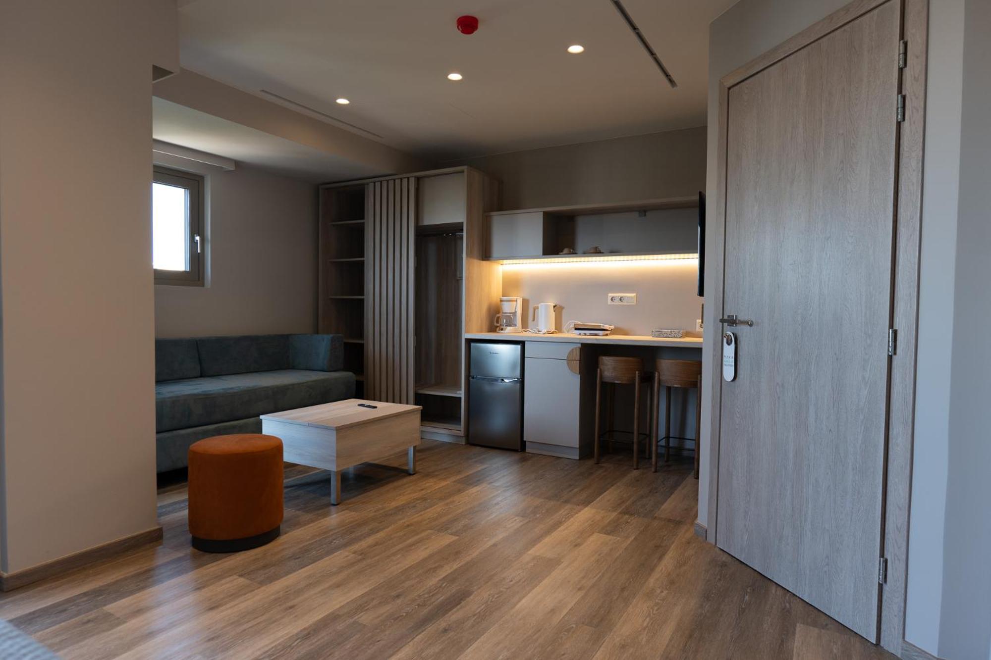 Wellnest Hotel Atina Dış mekan fotoğraf