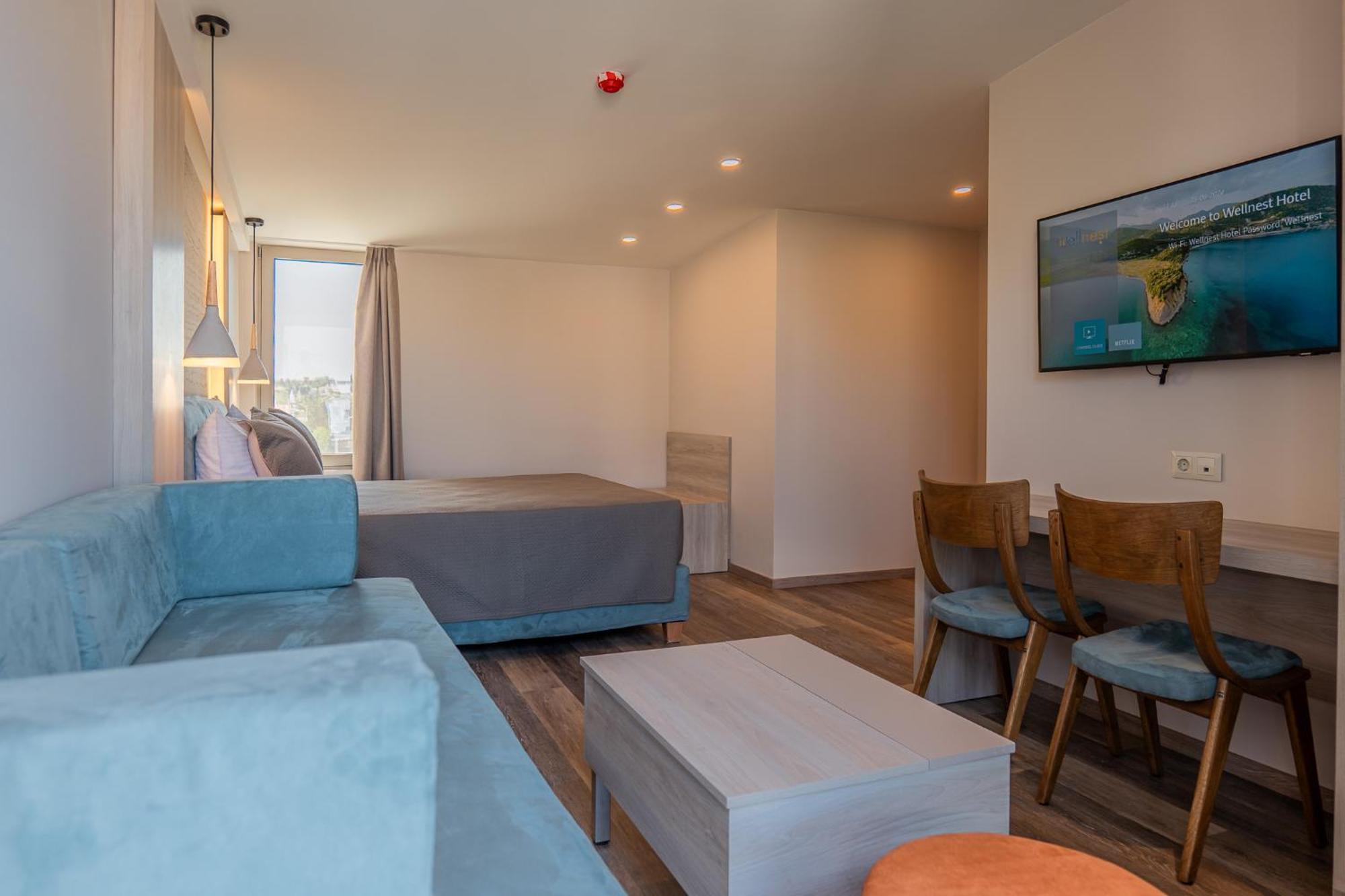 Wellnest Hotel Atina Dış mekan fotoğraf