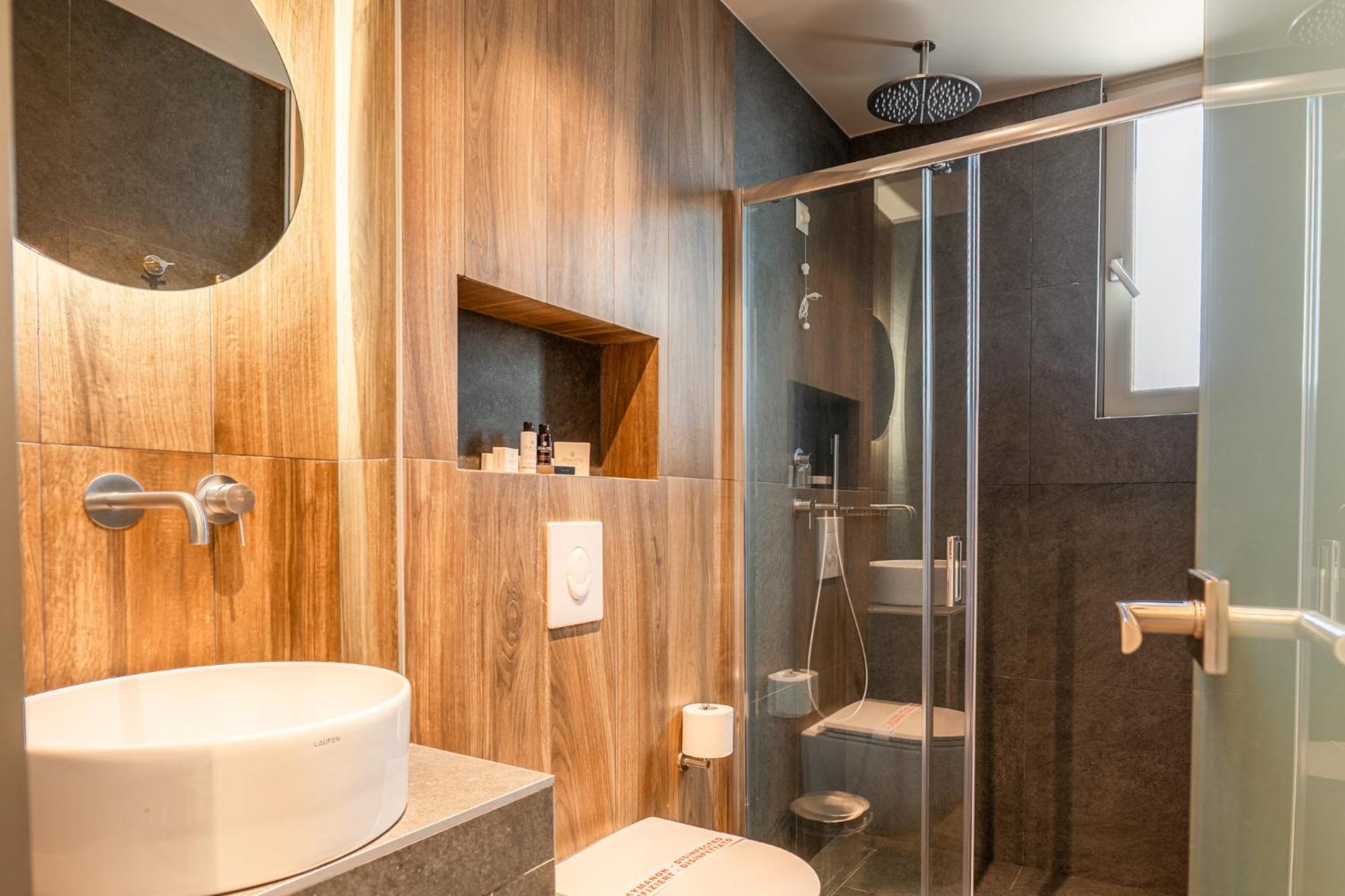 Wellnest Hotel Atina Dış mekan fotoğraf